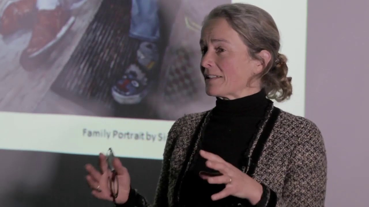 What Portrait Painters Need to Know when Working to Commission