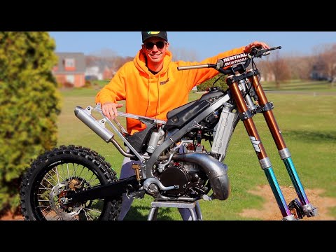 Project KX250 Two Stroke!!! Full Restoration on OLD 2-Stroke