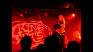MONGOL HORDE, King Tut's, Glasgow, June 2014, 'STAFF TO REFUND COUNTER'