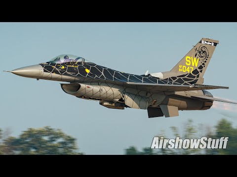 F-16 Flybys with WWII Warbirds (Thursday) - EAA AirVenture Oshkosh 2021