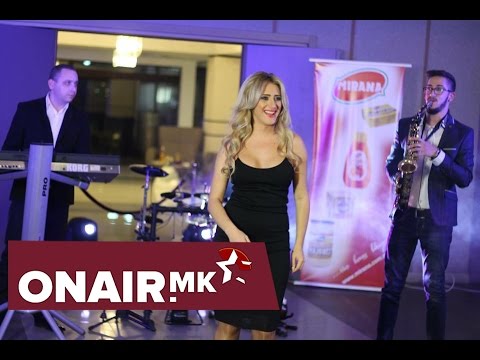 Jessica Palashoska - Zvona zvonat (vo zivo - Opushteno so Toni i Deo)