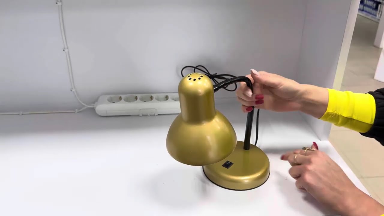 Настільна лампа LOGA LIGHT DL-20 Золото