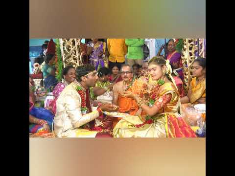 Famous Video in #Tiktok#Moj#Sharechat#trending#couplegoals#shorts#viral