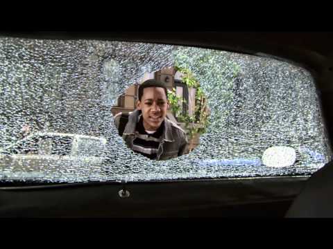 Everybody Hates Chris - Chris Buys A Car!