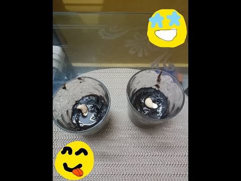 Making cup cakes in 5 min. easy way🍰. Cooking time with Avishi.