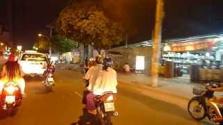 preview picture of video '2013 Saigon District 1 to the Airport HCMC Ho Chi Minh City Vietnam Bike Riding HD'