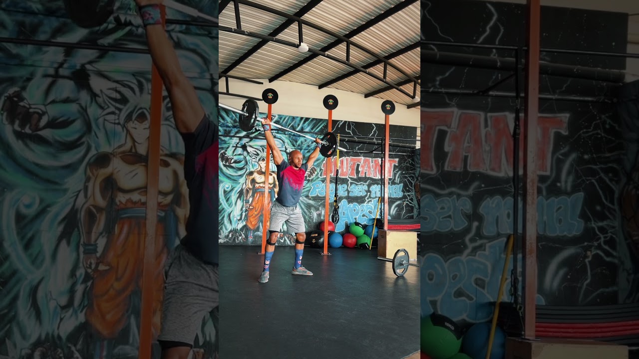 Tarzan Wod 5 Sets:21 Calorie Runner 15Overhead Squats (95/65)9 Ring Muscle Ups #motivation #crossfit