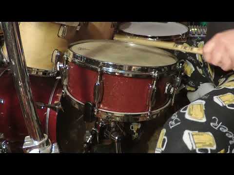 Zim-Gar 14x5.5" vintage snare drum 1960s - sparkle red with video image 12