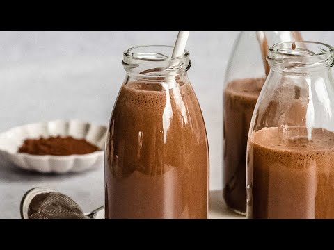 Healthy Chocolate Milk with Cocoa Powder