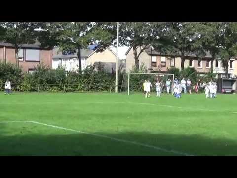 29-08-2015 : VV Steenbergen E1 - VV Kloetinge E1; eerste helft