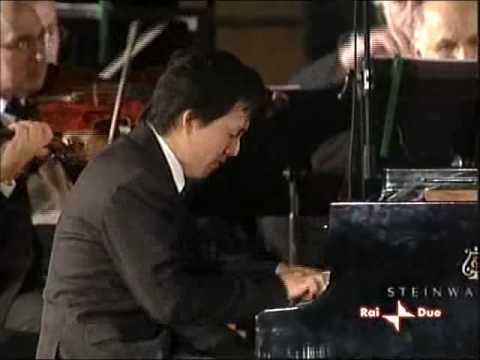 Franz Liszt: Piano Concerto n. 1 (Part 2) - Yundi Li - Gustavo Dudamel