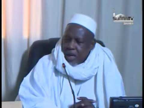 Screenshot of a viral TikTok video claiming Malian Imam Mahmoud Dicko was arrested in Algiers, with view counts visible, illu