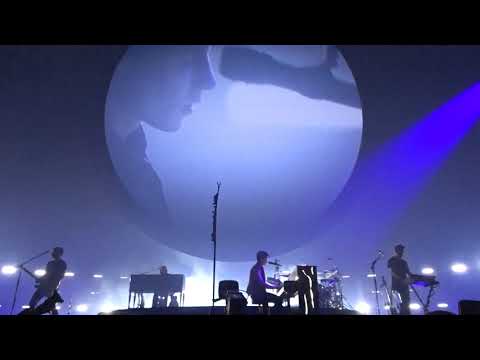 download lagu mp3 mp4 Camila Cabello And Shawn Mendes Nashville, download lagu Camila Cabello And Shawn Mendes Nashville gratis, unduh video klip Camila Cabello And Shawn Mendes Nashville