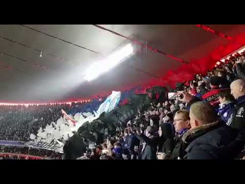 Schalke-FCN-Choreo Gästekurve FC Bayern München - FC Schalke 04