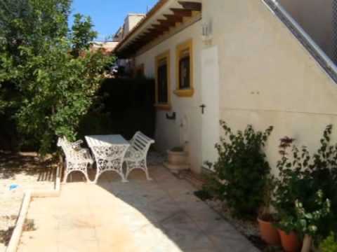 3 Bedroom Bungalow For Sale in Cabo Roig, Orihuela, Spain for EUR 99,000
