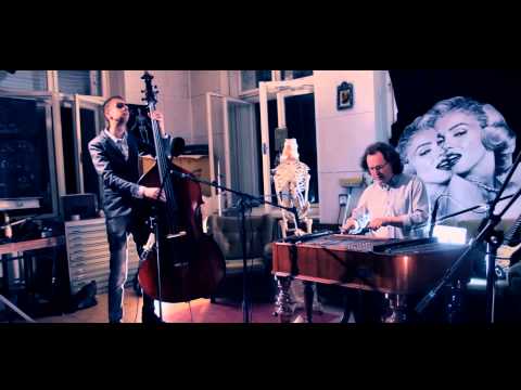 Ponk - Ponk - Mezi horama (live from ATD)