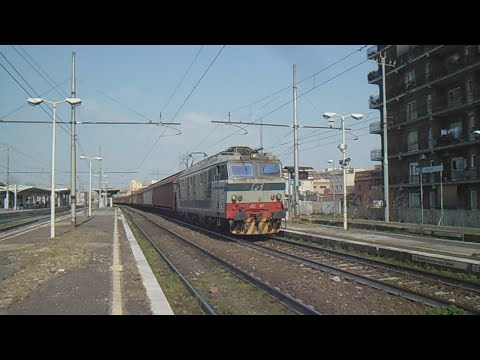 E652.003 sul MRV 57616 Frosinone - Livorno Calambrone, in partenza da Roma Tuscolana