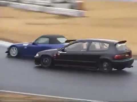 AE-86 VS VTEC Club.