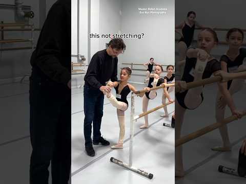 SLAWOMIR’S BALLET CLASS 🤣🩰 #ballet #balletclass #ballerina #shorts