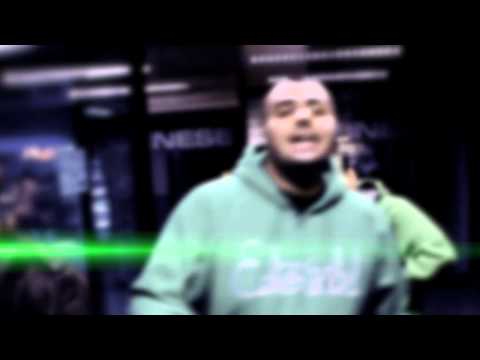 Ziplok & Maxoni - Sajfer 2011 (Official Video)