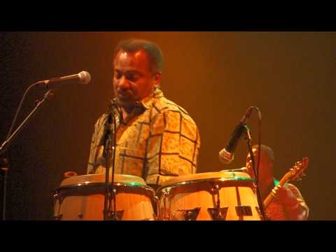 BONGA / Live / Noisiel le 23.01.2015