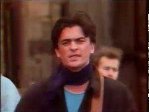 FLOO FLASH - "500 km" - Émission "DECIBEL" (FR3 1986)