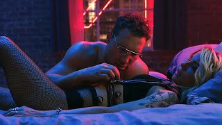 MULHER DESCONTROLADA EXPLODE NAMORADO QUE A TRAIU