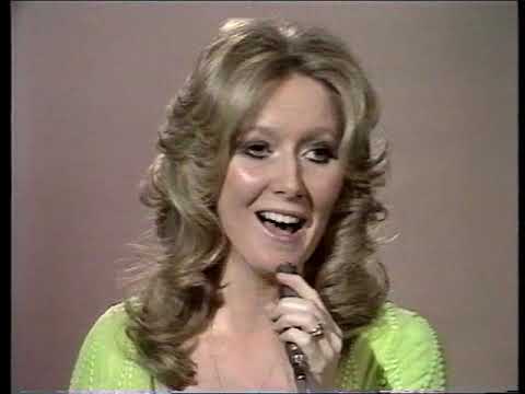 Clodagh Rodgers - Jack In the Box (UK Eurovision Preview 1971)