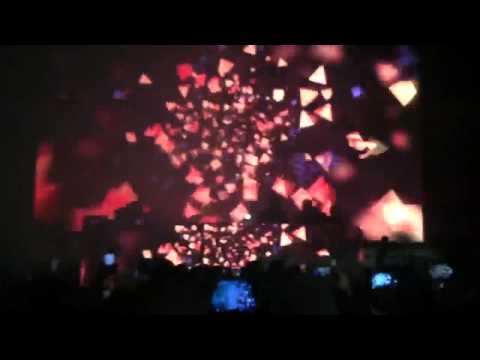 Steve Angello - Intro (Knas vs Antidote)@ Palazzo dei Congressi (RM) 01/06/13 HD