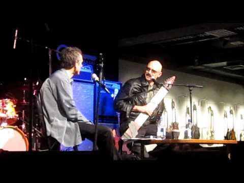 Tony Levin - Explains the Chapman Stick