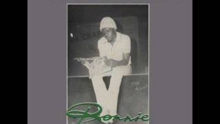 Ronnie Davis - Hard Times