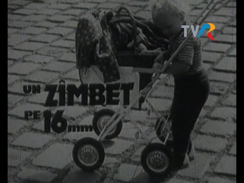 Un zâmbet pe 16 mm