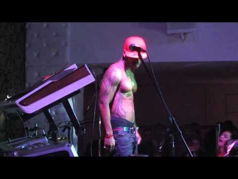 Adi Cudz: BABY ÑAO VAI,  concert in Madrid, Angolana 2013.