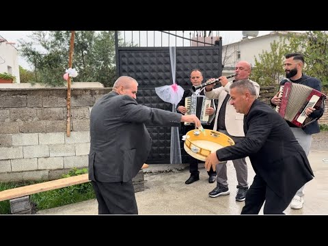 🎶 Hyrje Tradicionale – Sazet Sulovare në Cerrik 🎶