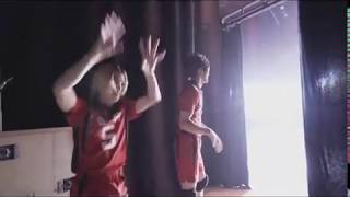 Download lagu Kuroo and Kenma dancing backstage (Haisute) mp3 Download lagu Kuroo and Kenma dancing backstage (Haisute) mp3
