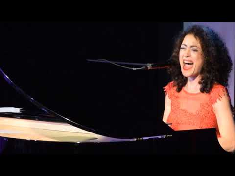 Maria Dangell "The Road To Hell" aus Live Konzert © 2017 in Berlin