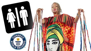 How To Use The Bathroom With World's Longest Nails? - Guinness World Records