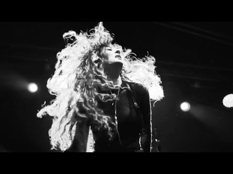 Sena Şener - Kapkaranlık Her Günüm