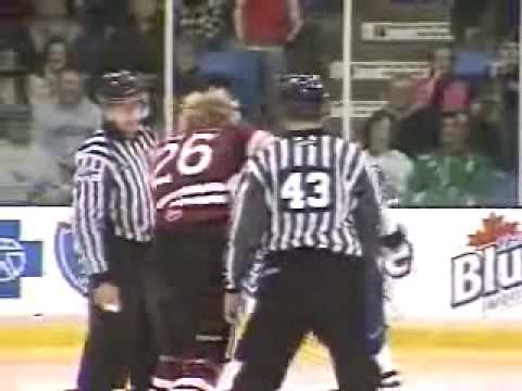 Tyler Carroll vs Josh Brittain