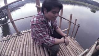 Download lagu SALAWAKU - Beta Deng Luka mp3