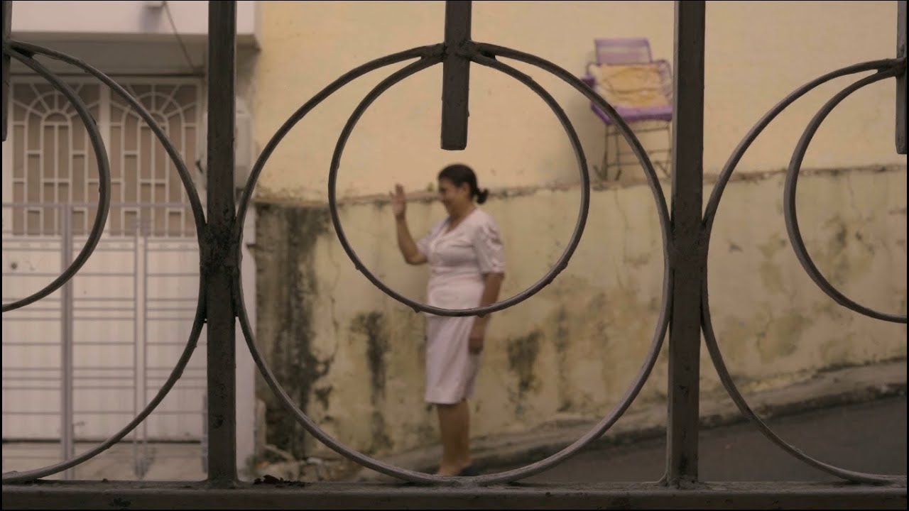 la bienvenida - tráiler