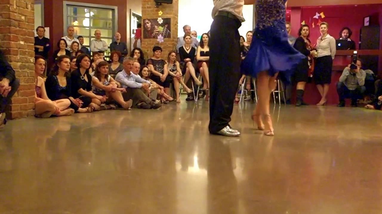 Eloy Souto e Laura Elizondo Baldosa Floja Mario Bustos