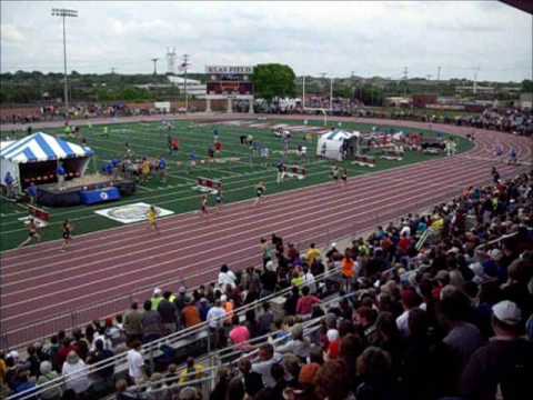 2013 MSHSL Class 2A Track & Field Championship Meet - Girls 800 Meter Run FINAL
