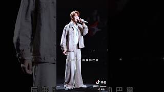 Download lagu #王赫野 #别让爱凋落 #王赫野南京演唱会 #wangheye mp3 Download lagu #王赫野 #别让爱凋落 #王赫野南京演唱会 #wangheye mp3