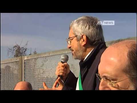 LA PROTESTA DEI PASSAGGI A LIVELLO