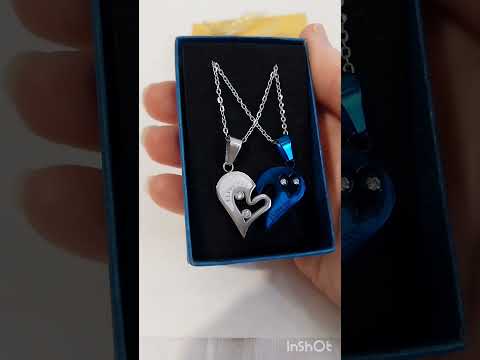 Подарок парню девушке парные кулоны "Две половинки сердца" ювелирная сталь цвет серебро и лазурь в коробочке - фото 3 - id-p783790696