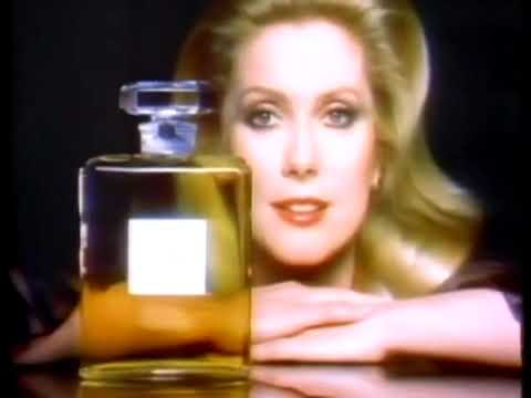 Catherine Deneuve - Chanel No 5  (1979)