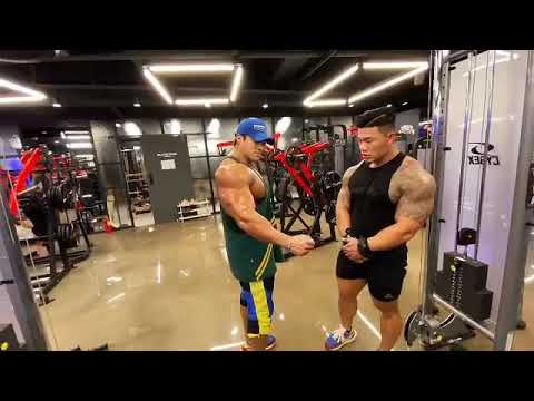 Chul Soon Teaching Shoulder Workout