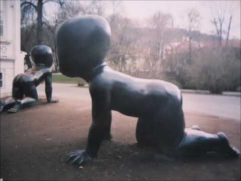 NPaT - PM - NP&T - prázdný sál