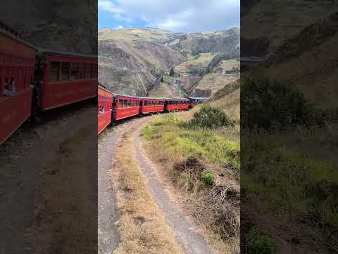 Tren Nariz del Diablo Alausi-Chimborazo-Ecuado